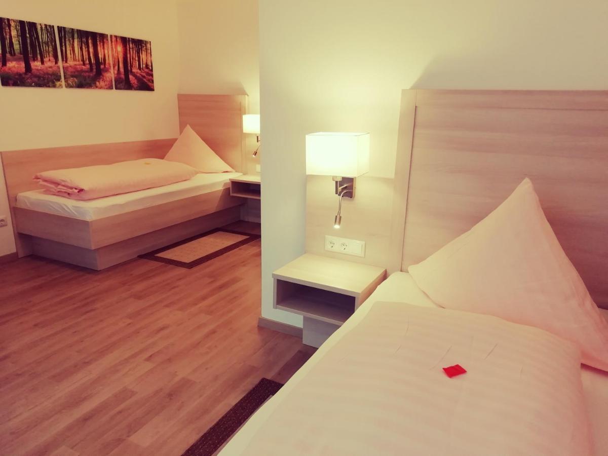 Buechelsteiner Hof Hotel Grattersdorf Eksteriør billede