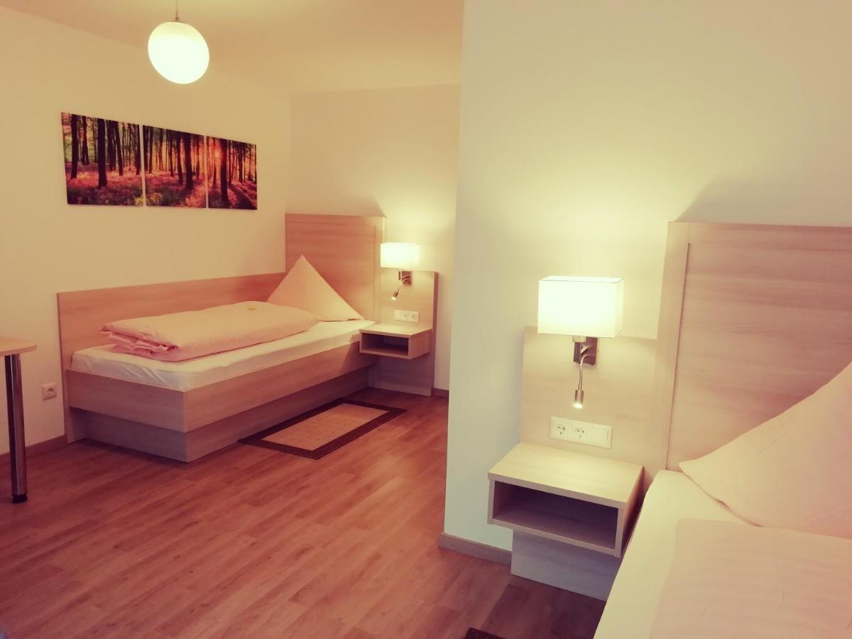 Buechelsteiner Hof Hotel Grattersdorf Eksteriør billede