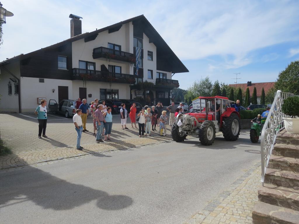 Buechelsteiner Hof Hotel Grattersdorf Eksteriør billede